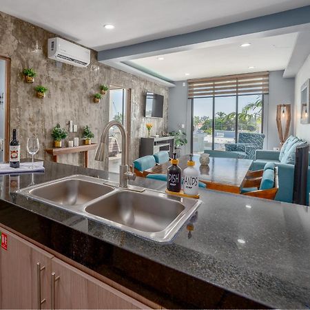 New & Modern, 5 Star Area, Walk 2 Beach, Pool, Views, King Bed Mazatlan Bagian luar foto
